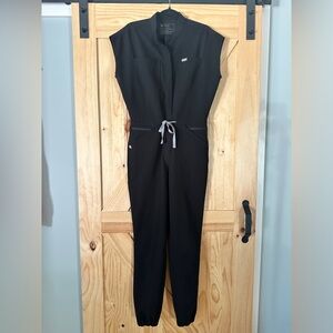 FIGS JUMPSUIT BLACK